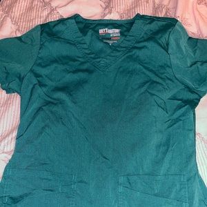 Scrub top
